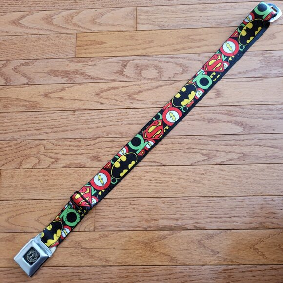 DC Round Logo Black/Silver Seatbelt Belt Justice League Stacked Logos Webbing - Picture 8 of 10